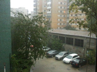 09.jpg