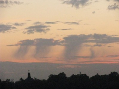 Altocumulus virga, 1 octombrie.jpg
